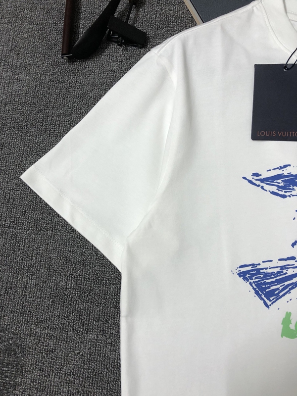 ブランドTシャツ全体デザイン